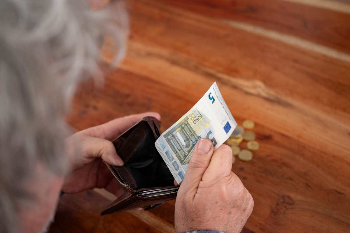 inps finisce soldi pensionati tornano al lavoro